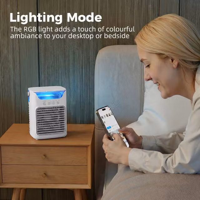 HOMCOM White Desk Fan with Adjustable Head and 3-Speed Settings