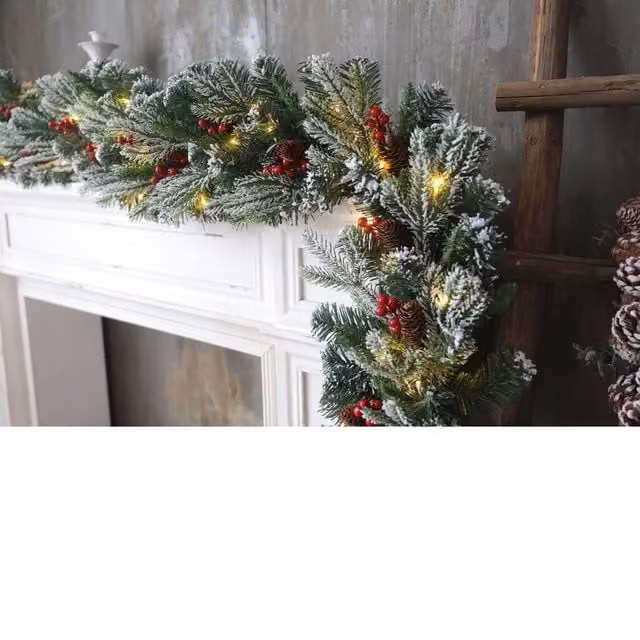 AKA 9ft Rustic Spruce Christmas Garland in Green – 1