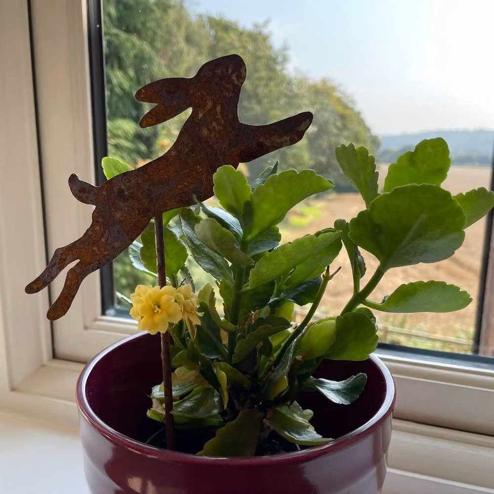 Poppyforge Running Hare Metal Pot Stakes, Pack of 3, Brown, H: 10 cm – 1