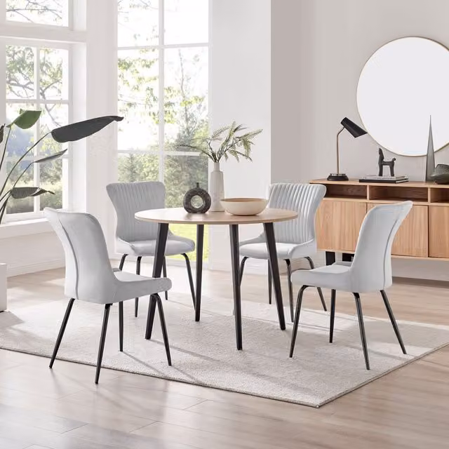 FurnitureboxUK Koko Oak Effect Round Dining Table and 4 Nora Black Leg Dining Chairs in Light Grey