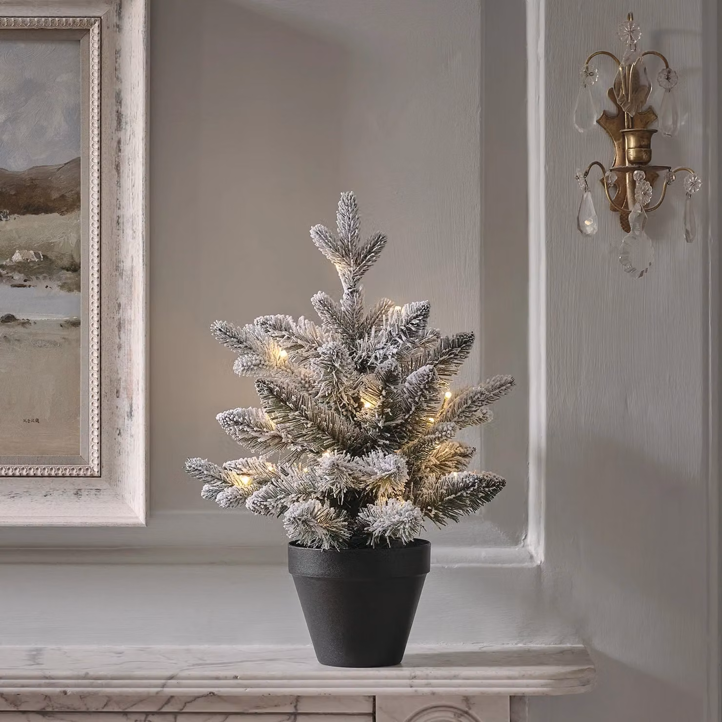 Lights4fun Pre-Lit Snowy Christmas Tree in Green, White and Silver, Height: 45 cm – 1
