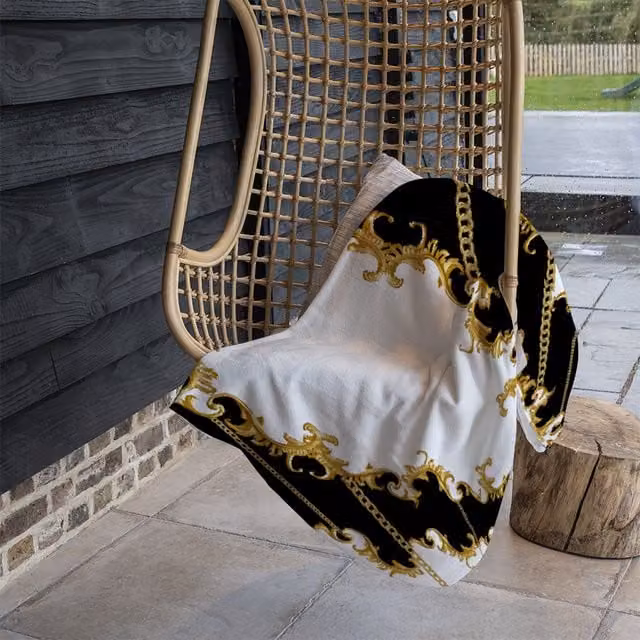 Benjamin Tate Design Baroque Fleece Blanket in Gold, Beige and Multicolour, W/D/H: 120 x 150 cm