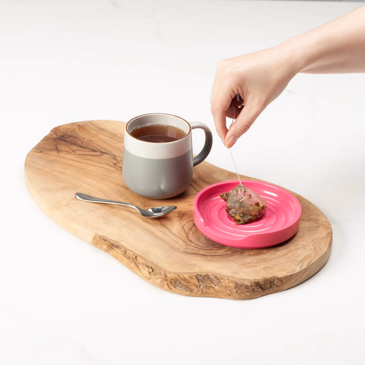 Zeal Melamine Circular Spoon Rest in Pink, Diameter: 12 cm – 3