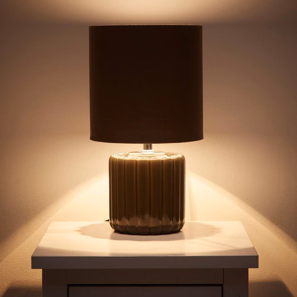 K LIVING Zoe Grey Ceramic Table Lamp with Fabric Shade – 2
