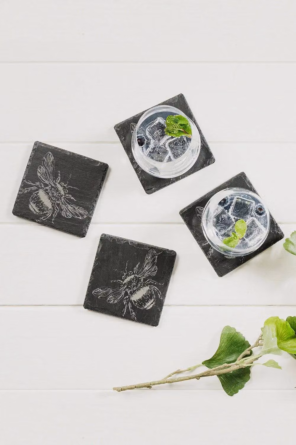 Selbrae House Set of 4 Square Slate Coasters in Grey with Bee Design – 3