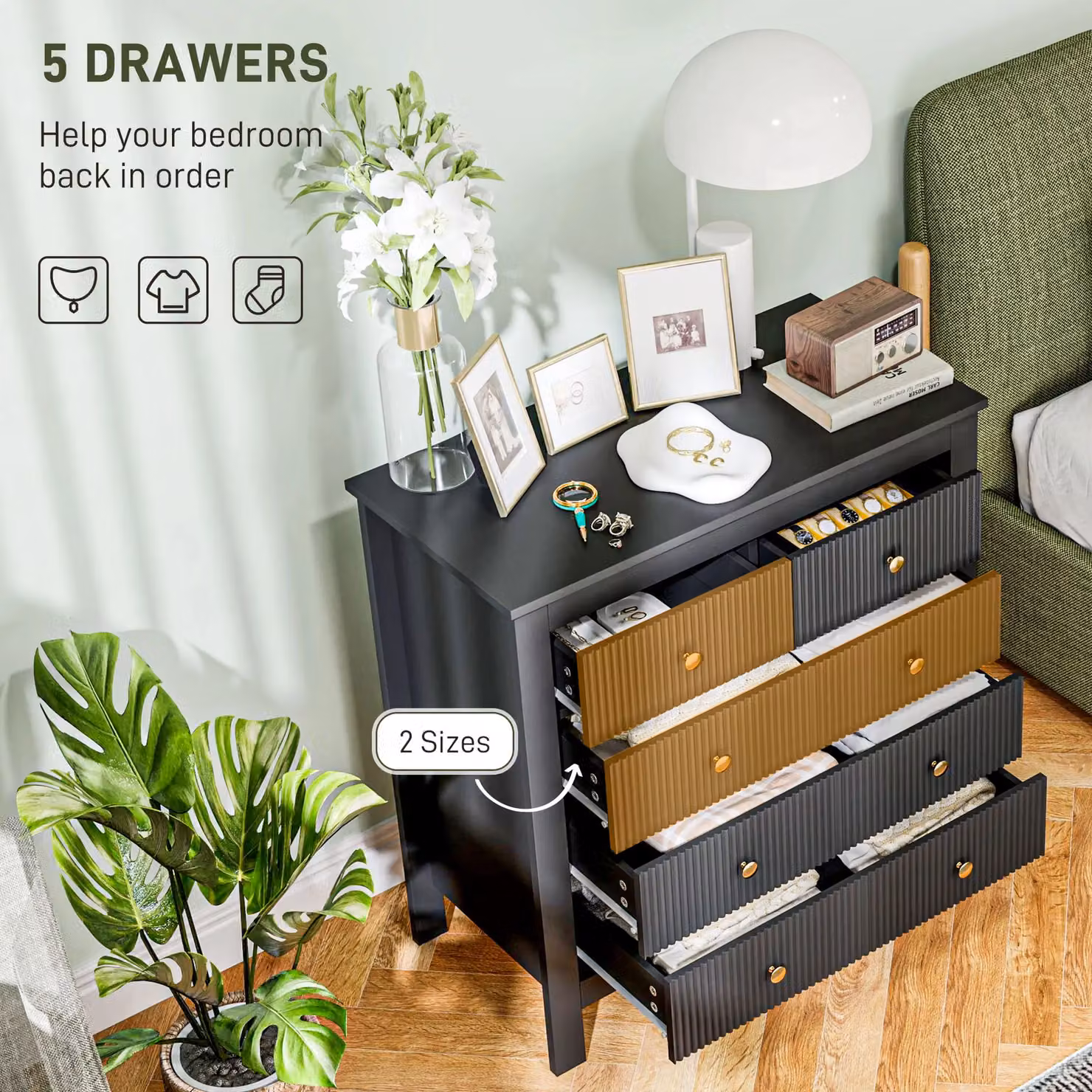 HOMCOM Fluted Bedroom Chest of Drawers with 5 Drawers and Gold Tone Handles in Black – 4