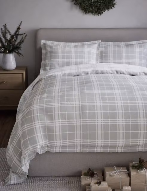 M&S Pure Brushed Cotton Checked Flannelette Bedding Set, Grey Mix, 140 x 200 cm
