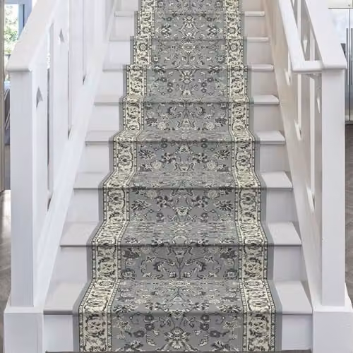 runrug Traditional Stair Runner Carpet in Grey, W: 70 cm, L: 630 cm