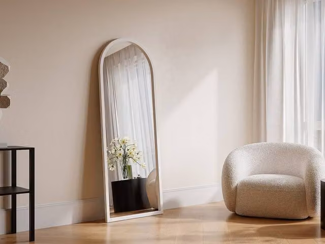 Vente-unique Large Arched Paulownia Wood Mirror in White, W: 65 cm, H: 170 cm