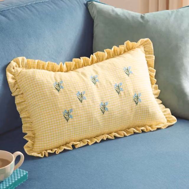 furn Les Petite Fleurs Yellow Gingham Ruffle Cushion, 100% Cotton, W: 50 cm, H: 30 cm – 1
