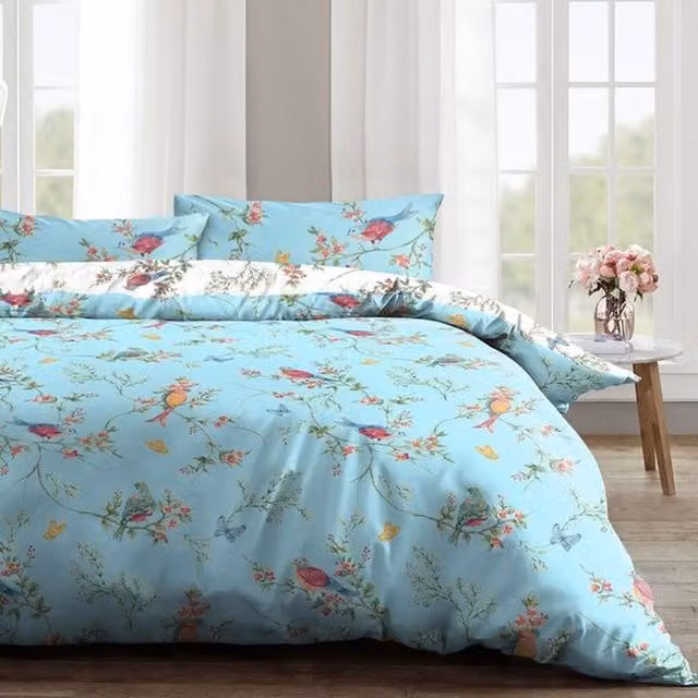 Velosso Reversible Floral Animal Print Duvet Cover and Pillowcase Set in White or Blue, 200 x 200 cm