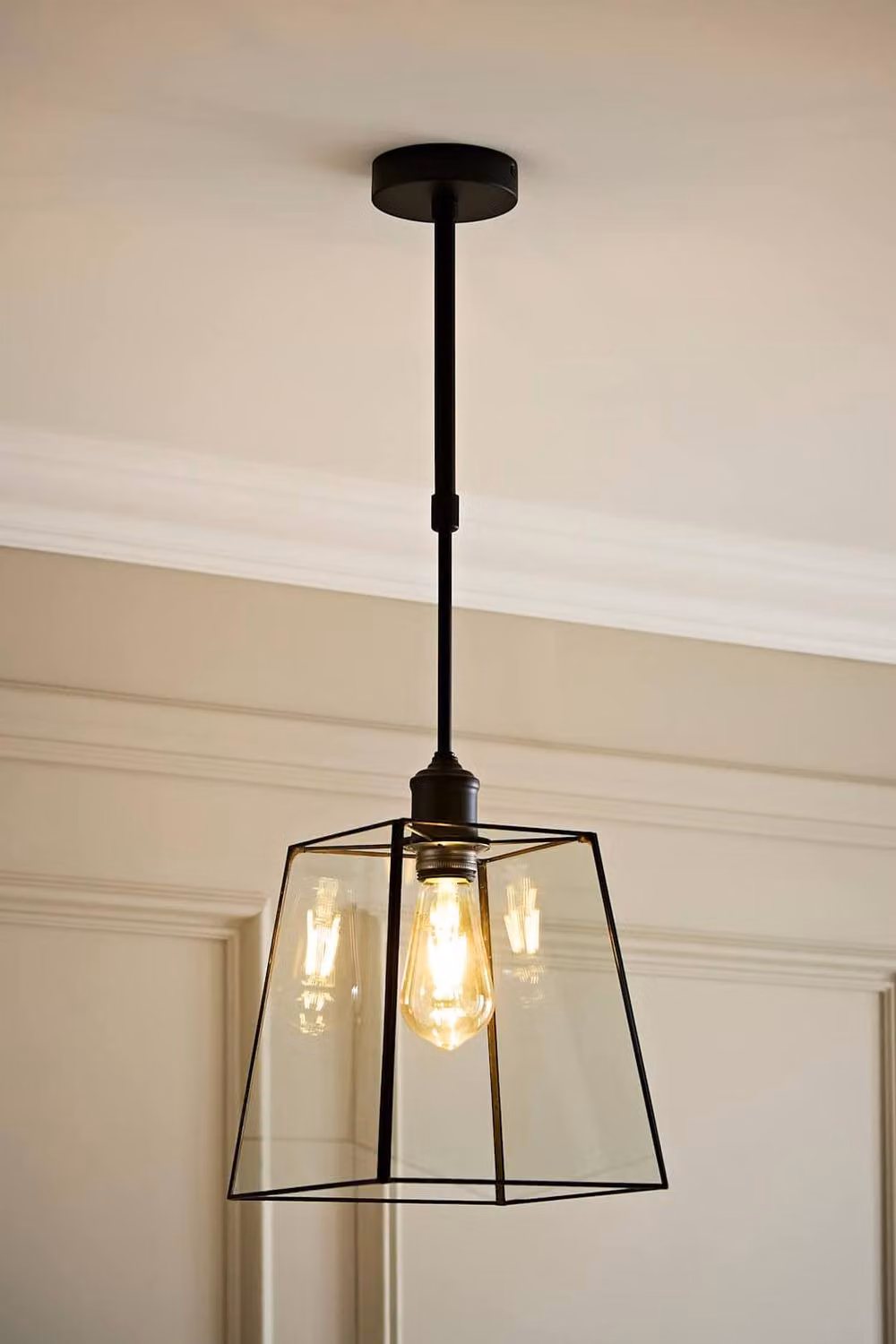 ValueLights Susie Adjustable Glass Lantern Pendant Ceiling Light with Bulb in Black – 2