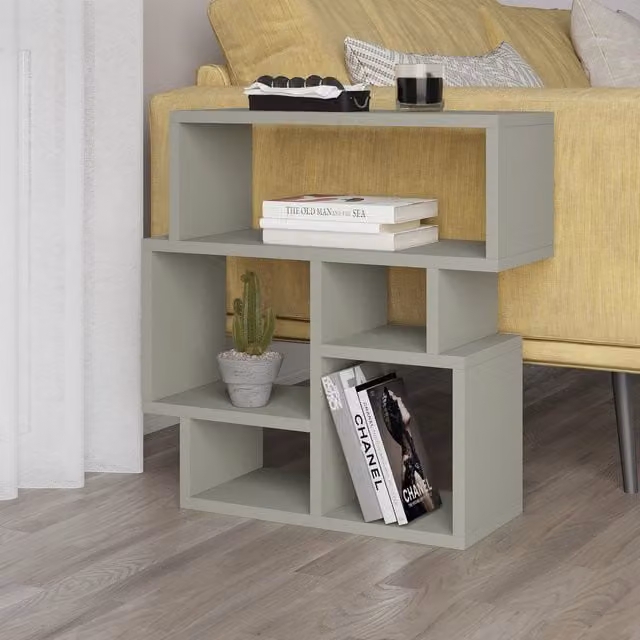 Decortie Karma Modern Side Table in Green, W/D/H: 40.5 x 40.5 x 40.5 cm