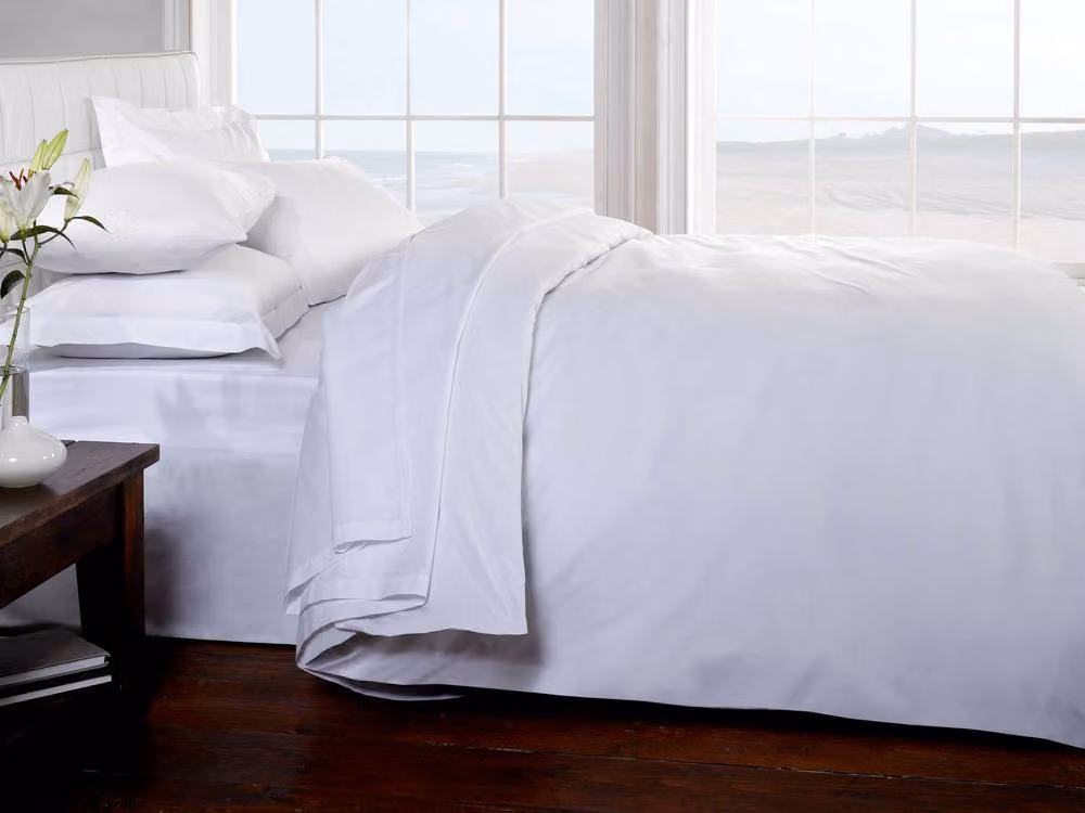 Rapport Home 400 Thread Count Cotton Housewife Pillow Case Pair in White – 2