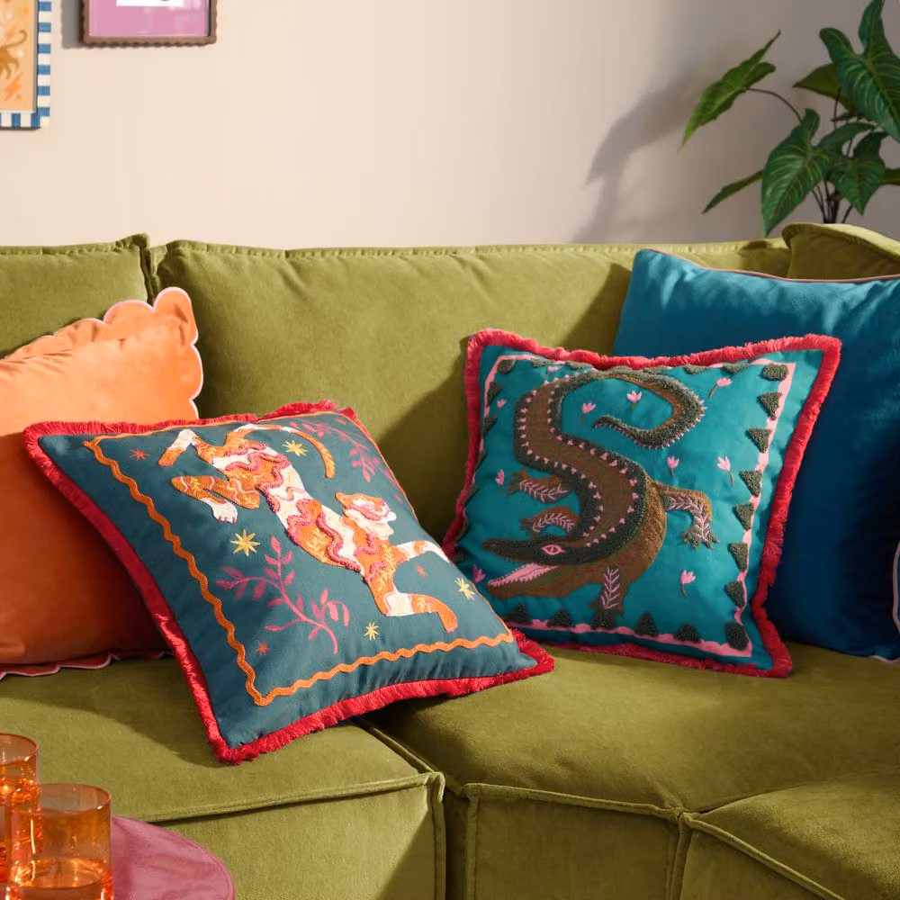 furn. Les Animaux Tigeress Tufted Decorative Cushion, Emerald Green and Multicolour, W/D/H: 45 x 45 x 45 cm – 4