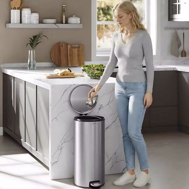 The Bazaarist Round Stainless Steel Kitchen Pedal Bin with Soft Close Lid and Removable Inner Bucket, Silver, H: 63.0 cm, W: 29.5 cm, D: 30.0 cm