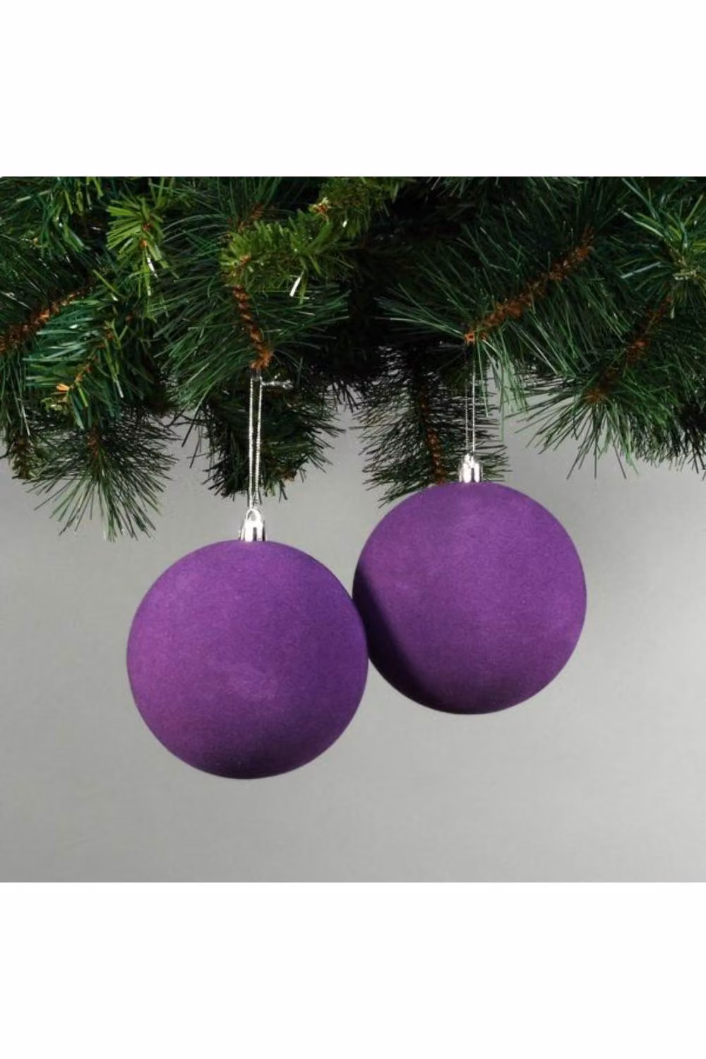 KDMD Set of 4 Purple Velvet Round Christmas Baubles, Diameter: 10 cm – 2