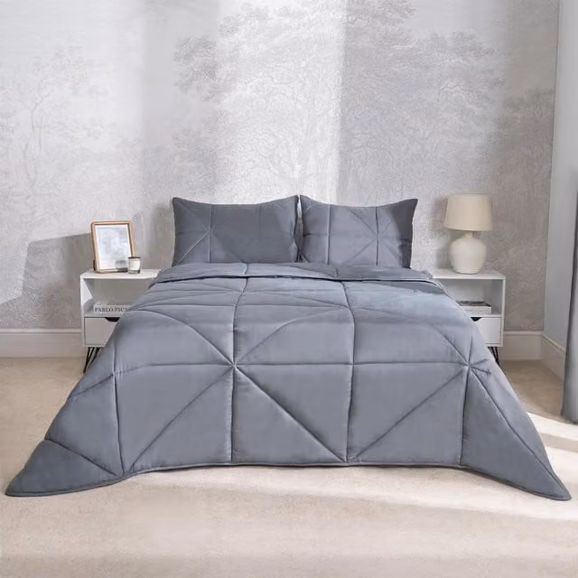 OHS Geo Quilted 7.5 Tog Duvet Set in Grey