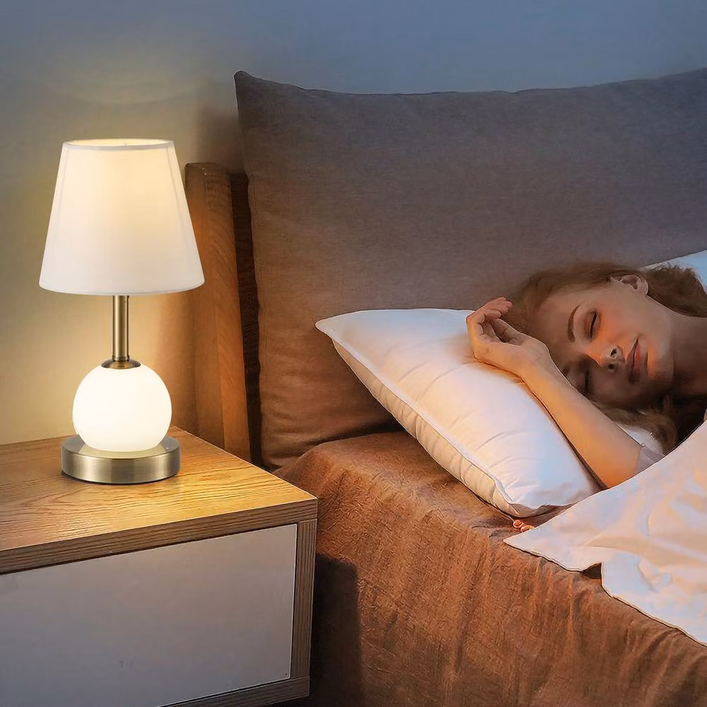 NIVOR Modern LED Table Lamp in White and Gold with Bulb Included, Height: 32 cm – 4