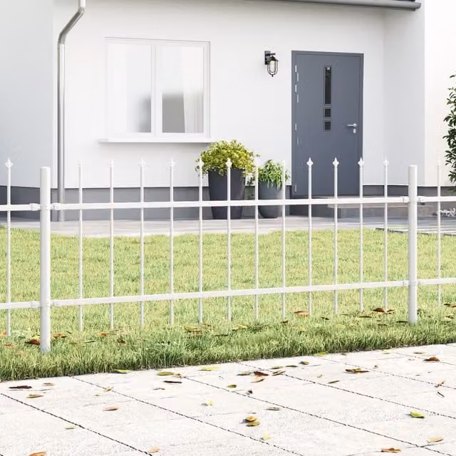 Berkfield White Steel Garden Fence with Pointy Tops, W: 10.2 m, H: 0.6 m
