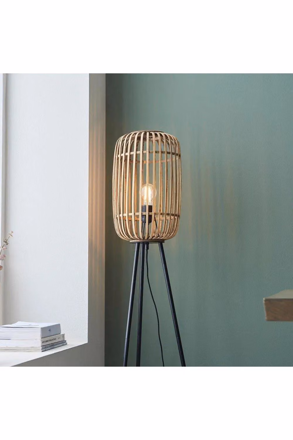 Netlighting Mathias Floor Lamp with Natural Bamboo Plywood Base and Matt Black Shade – 3