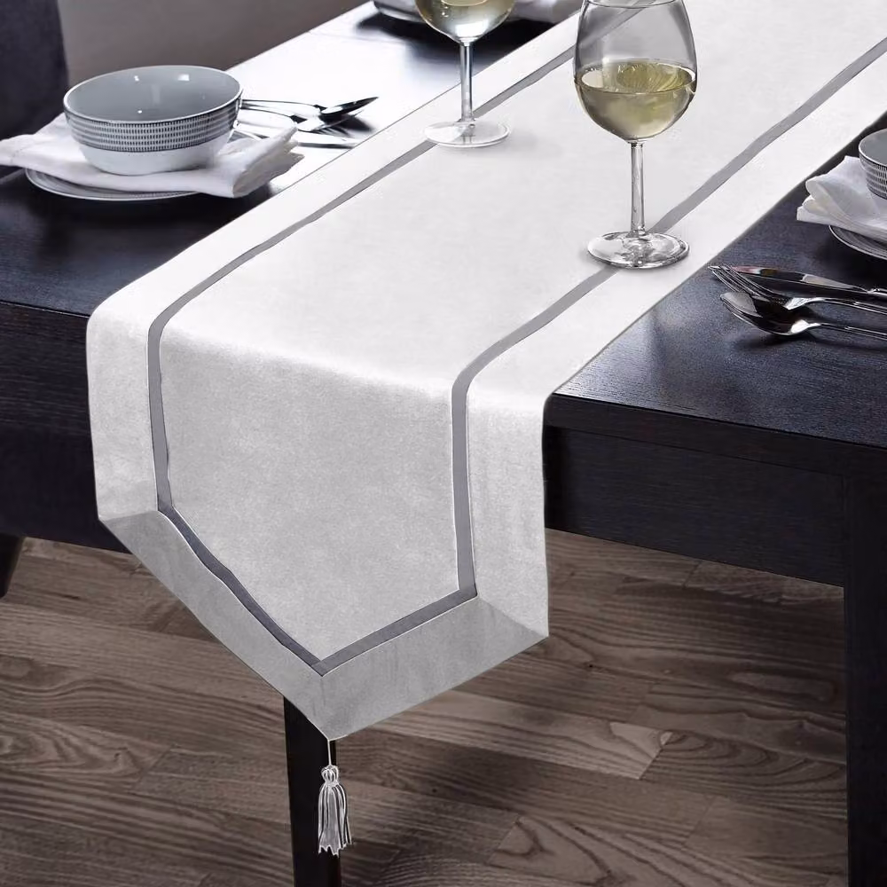 Kitchen Trends Kensington White Table Runner, Placemats and Napkin Set – 2