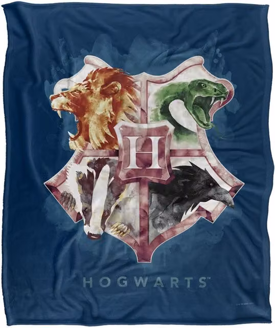 Warner Brothers Harry Potter Hogwarts Crest Wash White Microfibre Fleece Throw Blanket W/D/H: 152 x 127 cm – 6