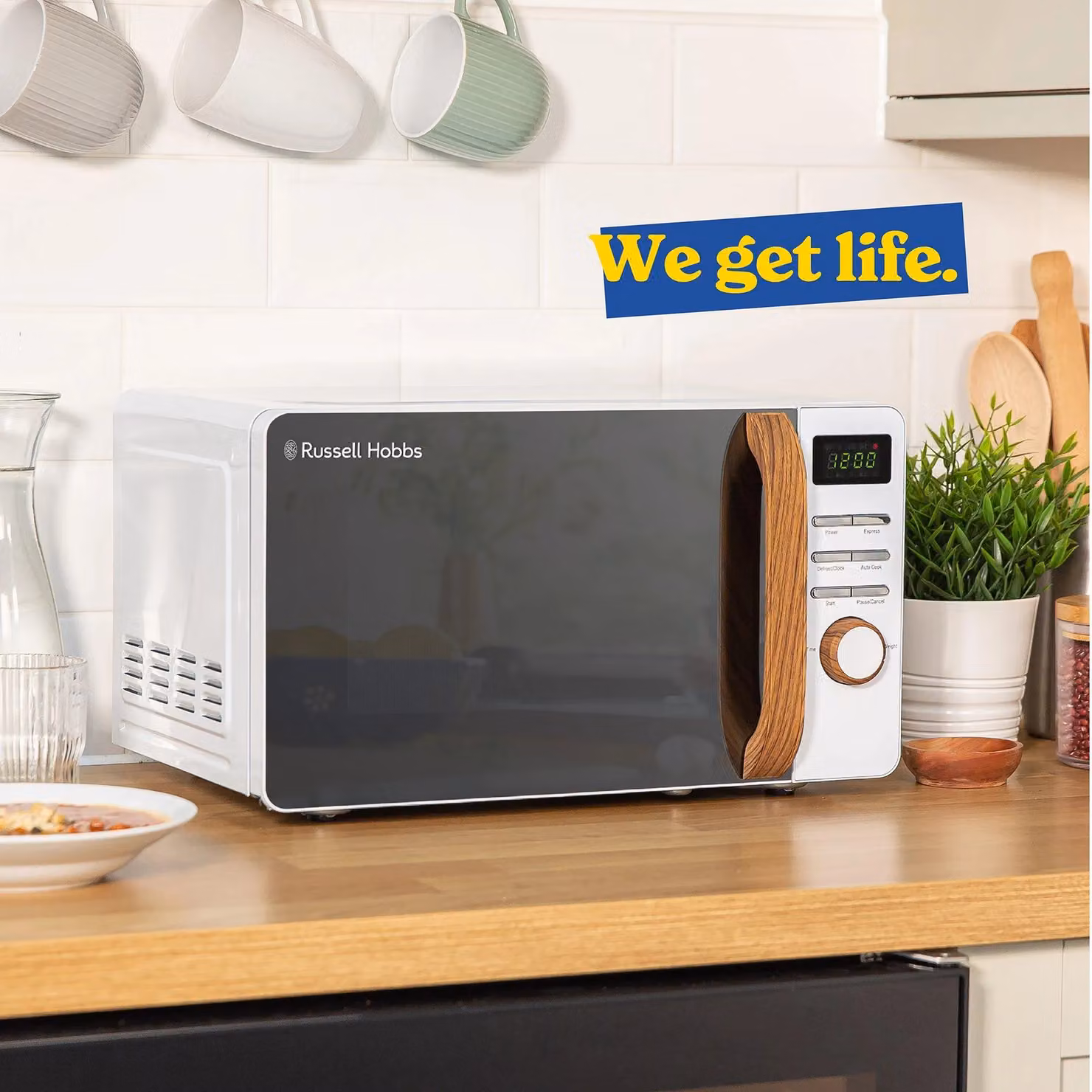 Russell Hobbs RHMD714 Scandi 17 L Digital Solo Microwave in White – 2