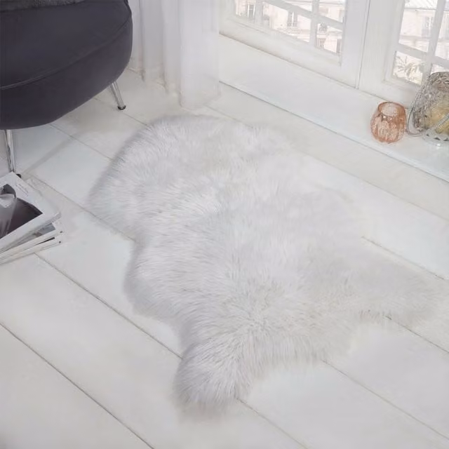 Sienna White Faux Fur Sheepskin Fluffy Soft Rug