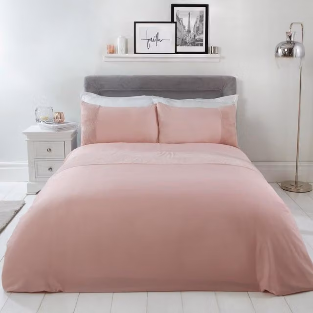Brentfords Teddy Panel Duvet Cover and Pillowcase Bedding Set in Pink, 200 x 200 cm