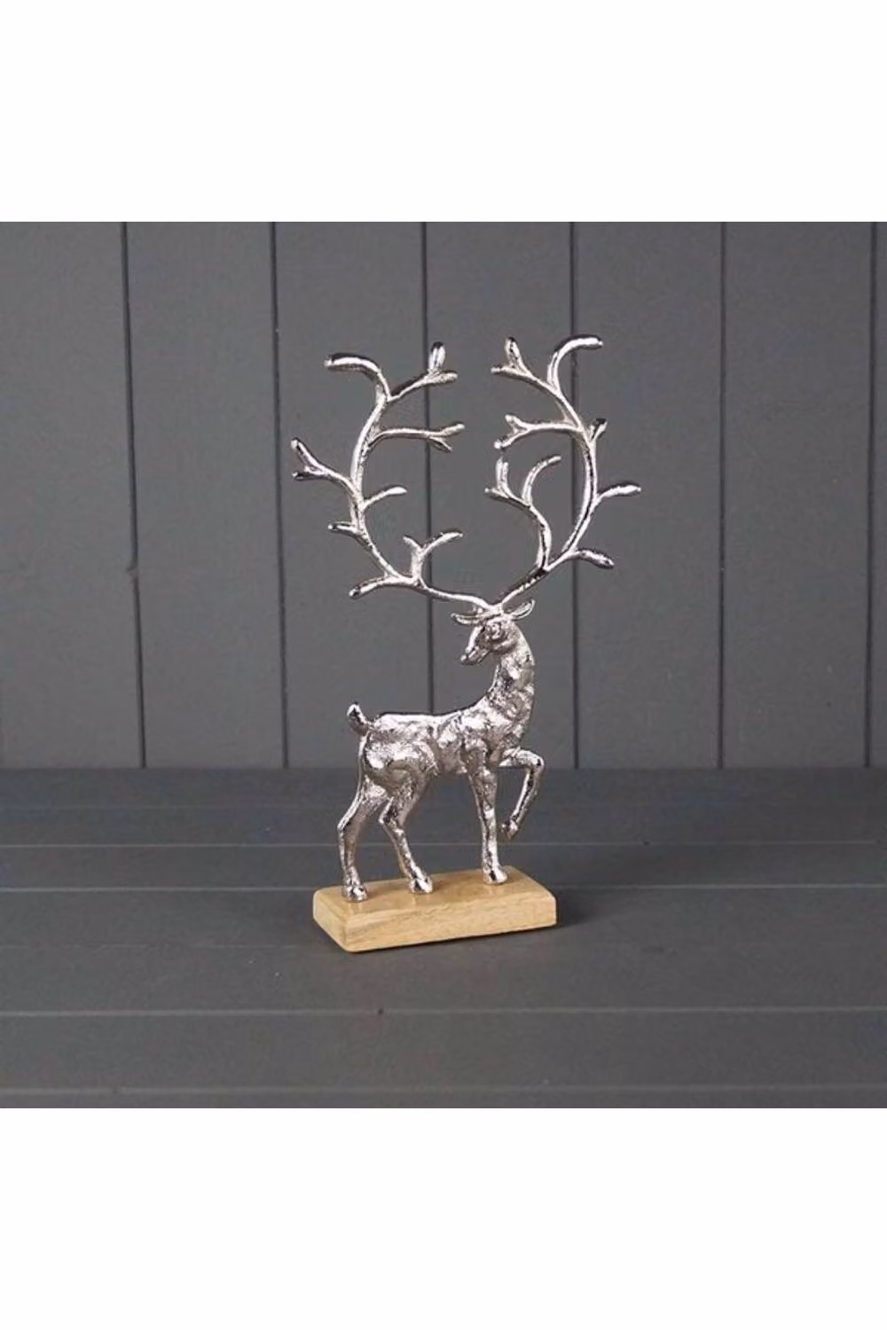 KDMD Silver Metal Reindeer Tabletop Decoration – 2