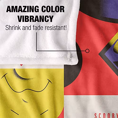 WB 100 Scooby-Doo Icons Silky Touch Super Soft Throw Blanket, White and Multicolour, W: 152 cm, D: 127 cm – 4