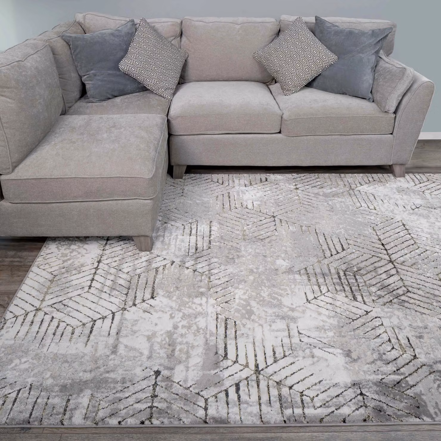 Kukoon Grey and Gold Abstract Geometric Motif Modern Polyester Rug, W: 60 cm, L: 240 cm