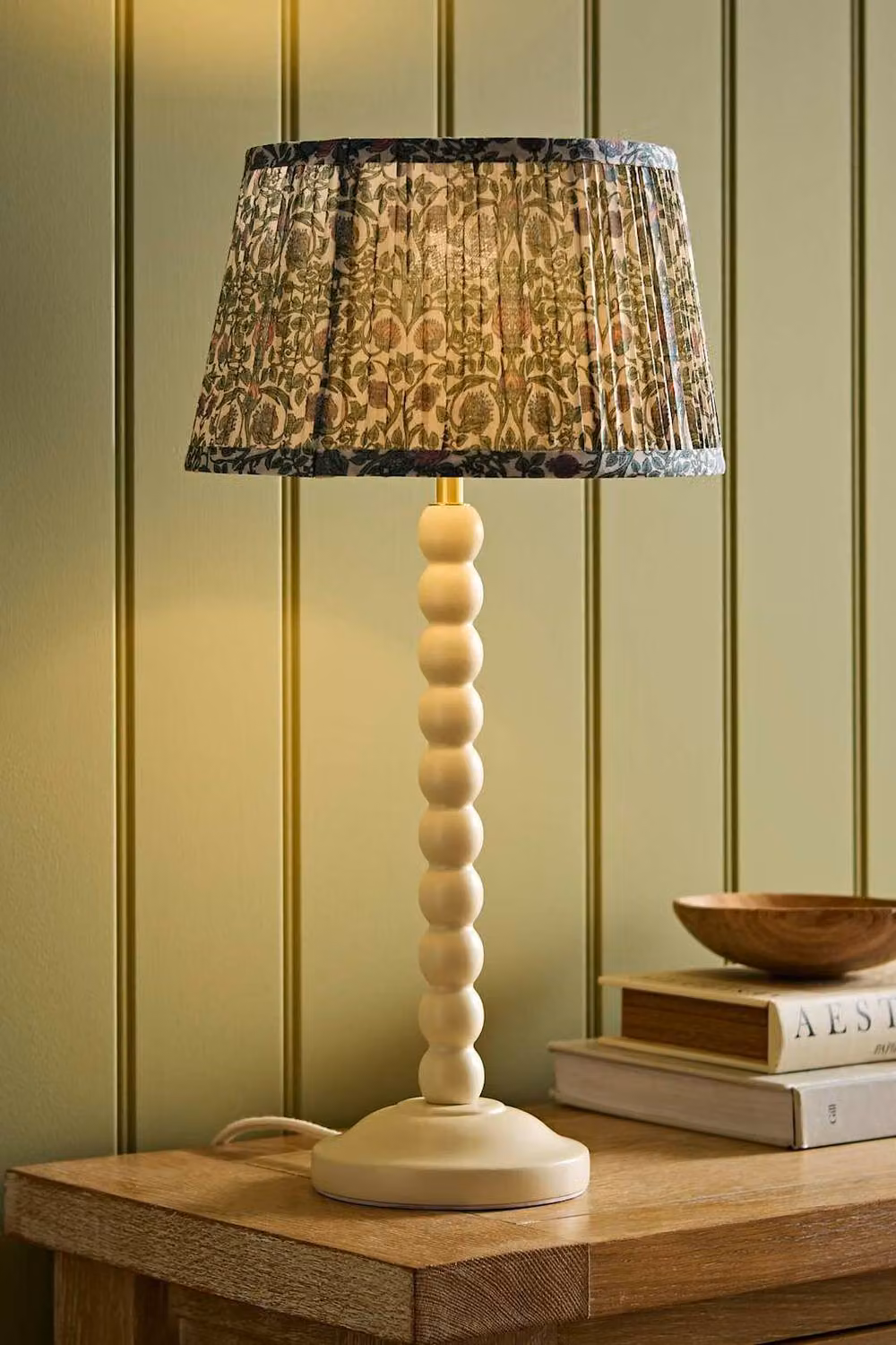 ValueLights Bobbin Floral Printed Pleated Shade Cream and Green Table Lamp with Bulb – 2