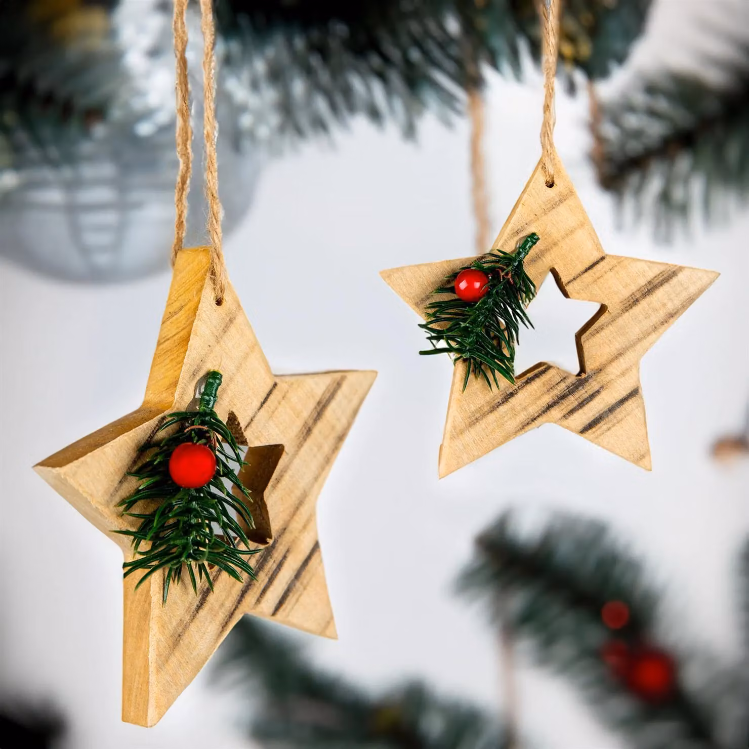 Shatchi Rustic Brown Wooden Star Christmas Tree Hanging Pendant, W/D/H: 12.5 x 12.5 x 1.5 cm – 5