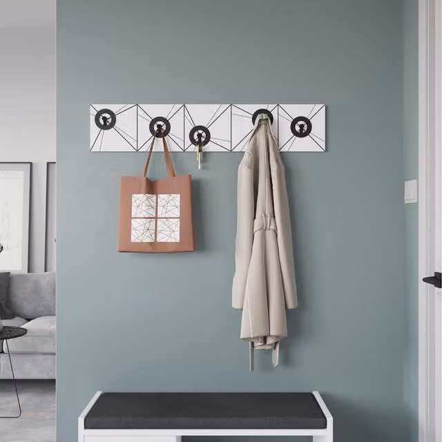 Vizy Modern White Wall Mounted Hanger