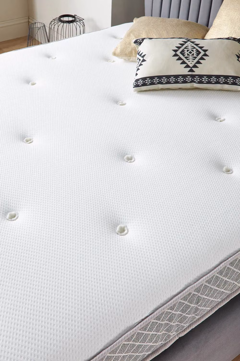 Aspire Crystal Pocket+ Comfort 1000 Mattress in White, W/D/H: 80 x 190 cm – 3
