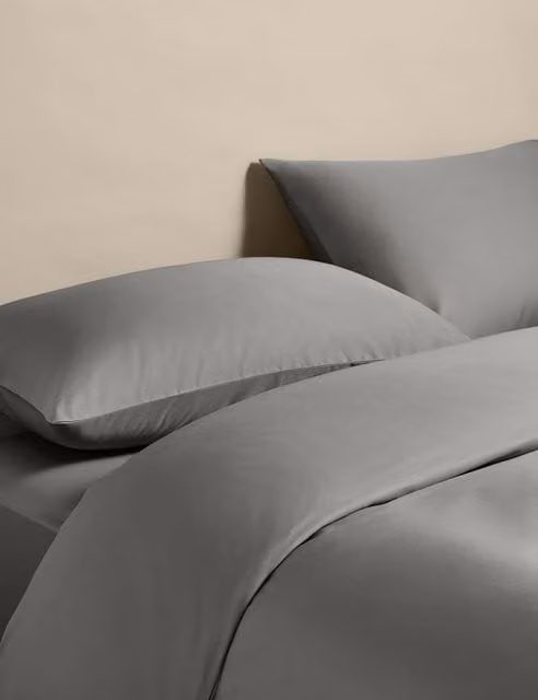 M&S Egyptian Cotton 400 Thread Count Silky Bedding Set with Duvet Cover and Pillowcase, Grey, W: 180 cm, H: 200 cm