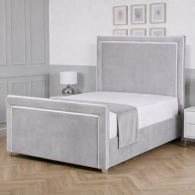 Living Comfort Bedz Verona Upholstered Velvet Gas Lift Storage Bed Frame in Silver, W/D/H: 140 x 200 cm