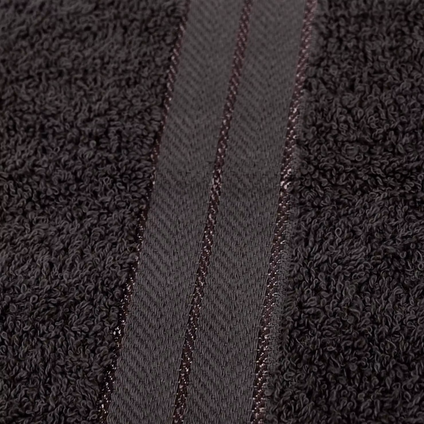 Brentfords OHS Luxury Cotton Terry Bath Towel in Anthracite Grey, W: 70 cm, L: 115 cm – 6