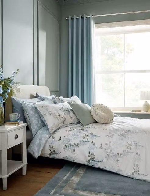 Laura Ashley Mirabelle Reversible Blue Mix Floral Pure Cotton Bedding Set W: 180 cm, L: 200 cm
