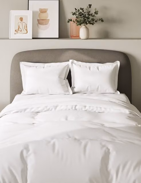 M&S 2 Pack 300 Thread Count Cotton Oxford Pillowcases in White