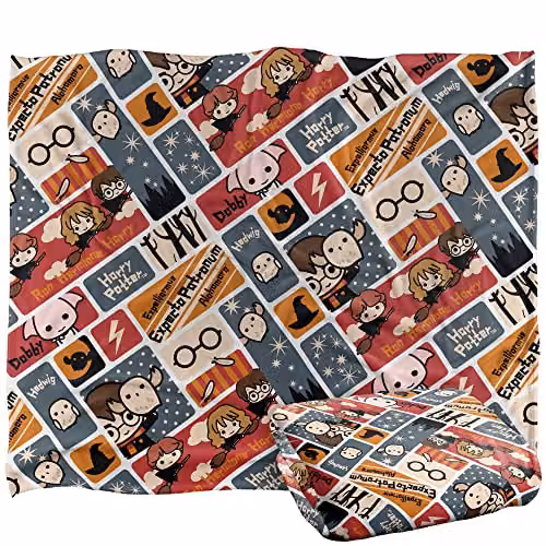 LOGOVISION Harry Potter Chibi Pattern Fleece Throw Blanket, White and Multicolour, W/D/H: 152 x 127 cm