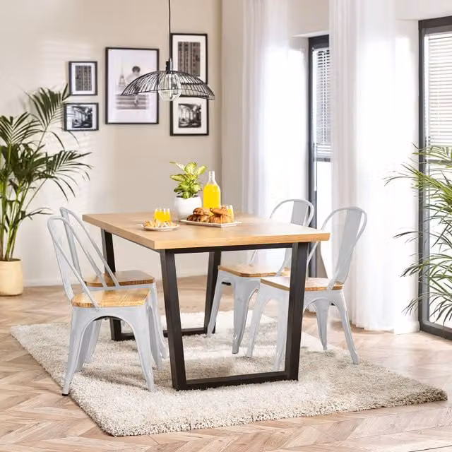 FurnitureboxUK Cotswold Oak Dining Table with 4 Colton Wooden Seat Metal Chairs in White