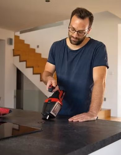 Einhell TE-HV 18/06 Li-Solo cordless bagless hand vacuum cleaner in red – 3