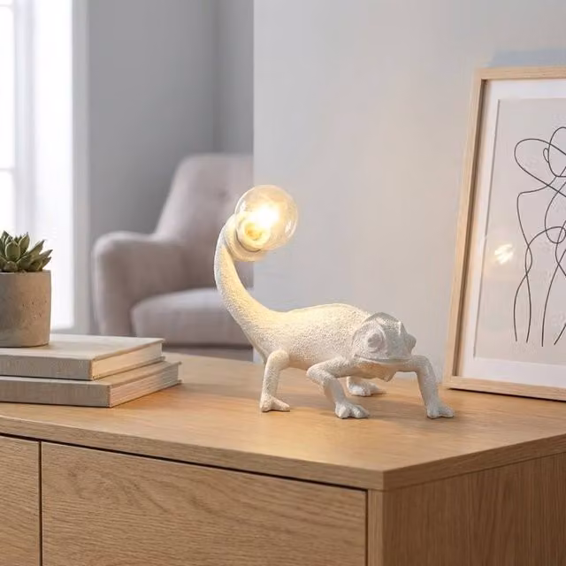 Garden Greatness Textured Lizard Table Lamp in Beige
