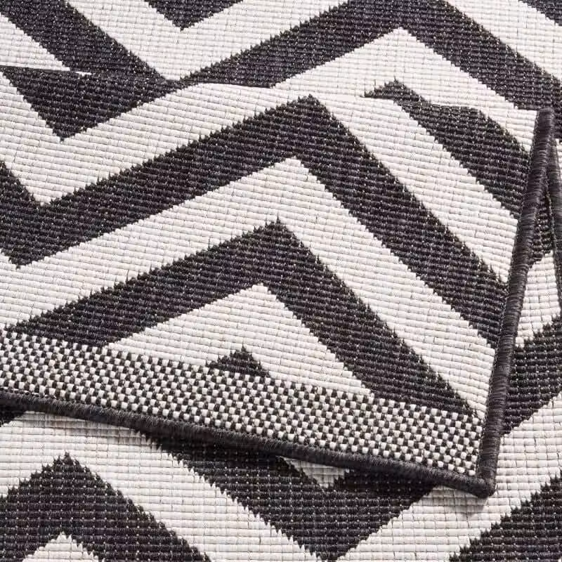 THE RUGS Palma Reversible Indoor Outdoor Herringbone Rug in Black, W: 80 cm, L: 150 cm – 2