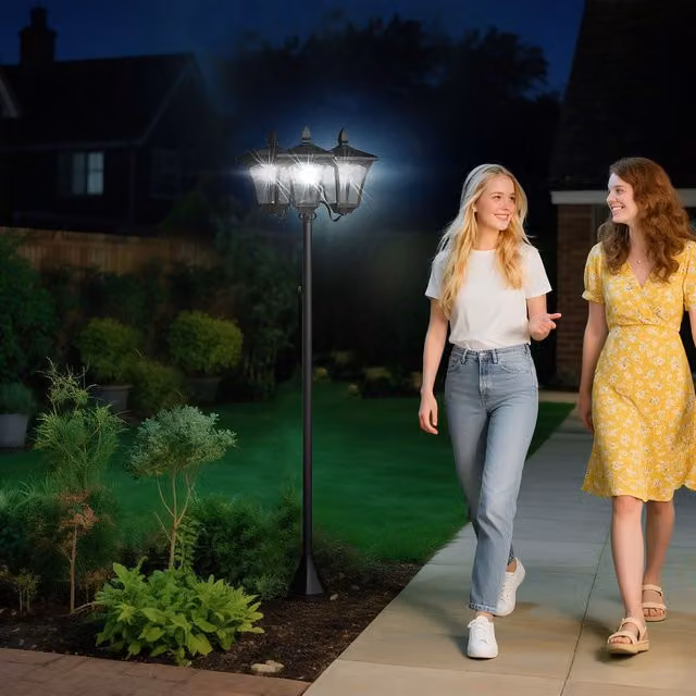 OUTSUNNY Solar LED Outdoor Garden Bollard Lamp in Black