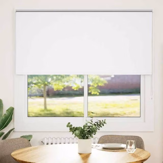 Berkfield Home White Blackout Roller Blind, Thermal Insulating Polyester Fabric, W: 150 cm, H: 130 cm