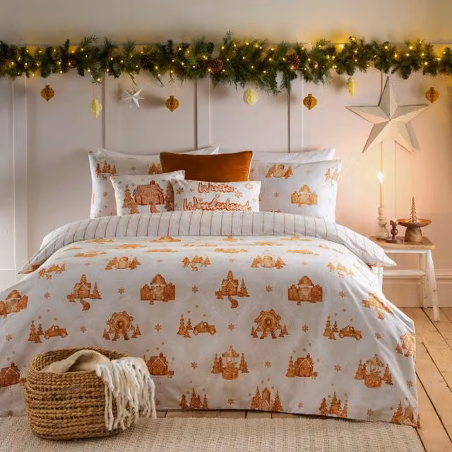Furn Country House Reversible Striped Flannelette Cotton Duvet Cover in White, W/D/H: 200 x 200 cm